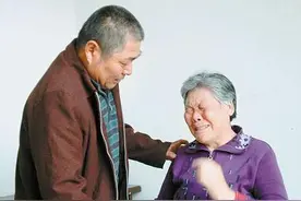 “买房写你哥哥名字”，小儿子从小出类拔萃，父母却无情压迫图片