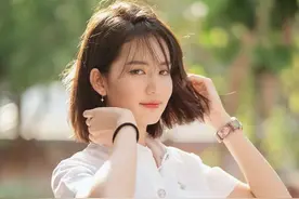 短发“最好看”的女生，会穿会拍，夏天短发拍照真的超美图片