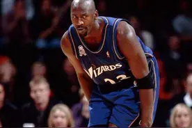 乔丹在奇才打了2年，留下4个伟大纪录，一个比一个难破图片