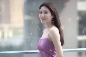 真丝裙子很滑，肩带那么细，断了怎么办？图片