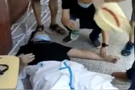 感动！晕倒在核酸检测采样现场的桑植医生，凌晨1点又返岗了图片