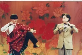 1988年，20岁的洛桑向15岁的郭德纲借了8块钱图片