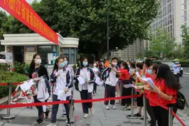2020年高考语文作文盘点，江苏卷再遭吐槽，考生：看到题目就懵了图片