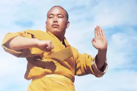 少林寺方丈释永信武功有多高？看他早年练功的照片，看起来很厉害图片
