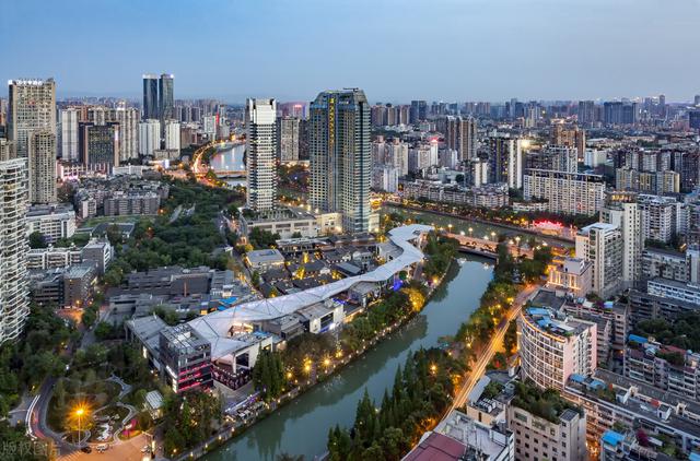 购房指南：成都这个区可能是宝，除了房价低，指标到校更吸引人