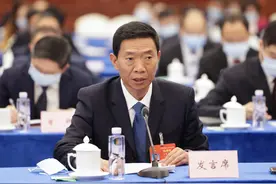 全国人大代表、凉山州州长苏嘎尔布：既要防返贫也要谋振兴，凉山决定这么干图片