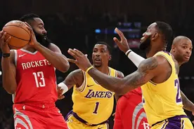 再见胖子！火箭611天复播，7分钟观众破百万，堪称NBA春晚图片