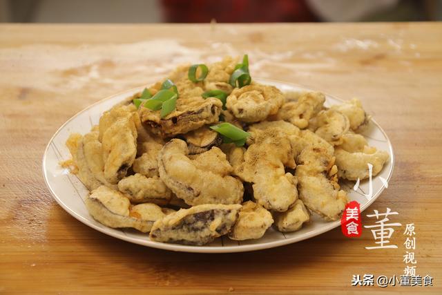 炸香菇怎么做才酥脆，大厨教你一个小技巧，好吃的停不下来