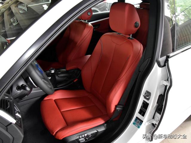 252马力动力配8AT自动挡，进口豪华特别轿车，实拍宝马3系GT