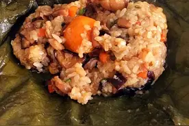 北方小姑娘不吃肉，却爱上南方肉粽，广东人：荷叶糯米鸡不香吗？图片