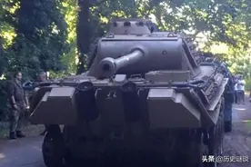 78岁德国独居老人，地下室藏了个“军火库”，连V1导弹都有图片