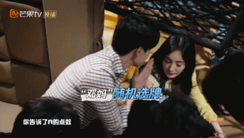 都是密室悬疑综艺，一部7.6一部9.1，锅不该全由玩家来背