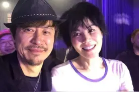王菲与李亚鹏周迅窦靖童历史性同场，离婚了就要老死不相往来吗？图片