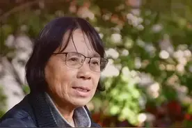 被刷屏的张桂梅看哭网友，女孩子为什么要自强图片