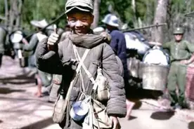 2014年，娃娃兵照片曝光，照片主人现身说法，让美国丢了大脸图片
