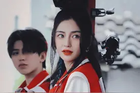 baby《奔跑吧》路透生图憔悴，鱼尾纹明显，精修图美瞳吓人图片