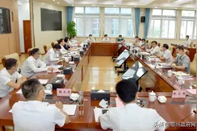 孙兵陈平到中国铁路武汉局集团有限公司联系工作图片