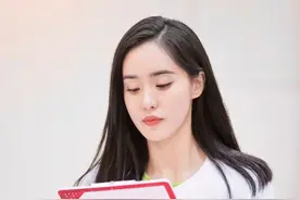 "秋雅"王智《姐姐》垫底，开口唱歌却令评委道歉，真逆袭了？图片