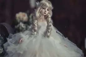 一个娃娃几百万，一套装扮4000元，挥金如土的“BJD娃圈”图片