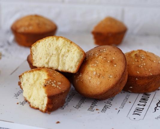 璇锋煡鏀朵粖鏃ヤ唤鐨勫柗棣欎笅鍗堣尪鐐瑰績鈥斺€斾笁涓冭渹铚滃皬铔嬬硶