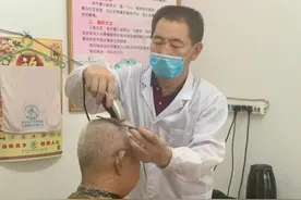 磨刀、理发、缝纫……怀柔小雨点志愿服务每周六天不重样图片