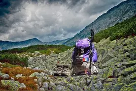 登山入门装备推荐，从头到脚装备挑选过程图片