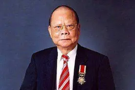 香港富豪曾宪梓：回报祖国至死方休，离世后25亿无偿捐给国家图片