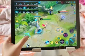 一直在吃亏的iPad玩家，打王者视野比正常玩家少一半图片