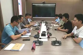 省、市两级网信办联合约谈4家网站平台负责人图片