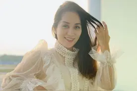 女老师恋小12岁富二代学生，未获同意未婚生子，父母震怒后妥协图片