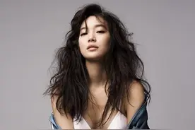 长腿女神申敏儿演技非常优秀 多种时尚风格都能驾驭图片