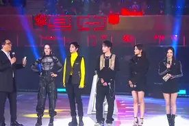 和平精英：明星4人组吃鸡，ID是亮点，王一博玩得一手“好狙”图片