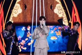 任嘉伦学生时期旧照曝光，长得像易烊千玺，旧时趣事一箩筐图片