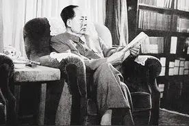 毛主席为何说"三天不学习，赶不上刘少奇"图片