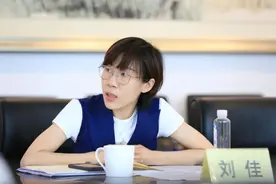 25人谈·管理层谈 | 刘佳：北京商报是我们的另一个家图片