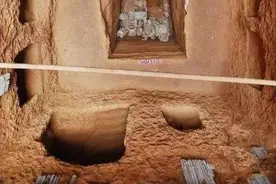 千年古墓有9条盗洞，文物却一件也没丢，专家打开石棺后恍然大悟图片