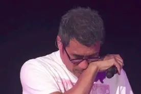 那晚，林忆莲将李宗盛拒之门外，一首扎心情歌就此诞生图片