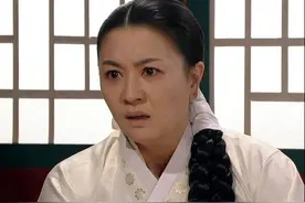 26岁嫁爱情35岁嫁假豪门47岁再嫁富豪，51岁女星三度离婚图片