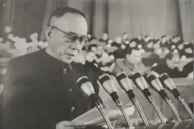 他是正国级干部，一生清贫，两袖清风，去世后的遗嘱让人泪目图片