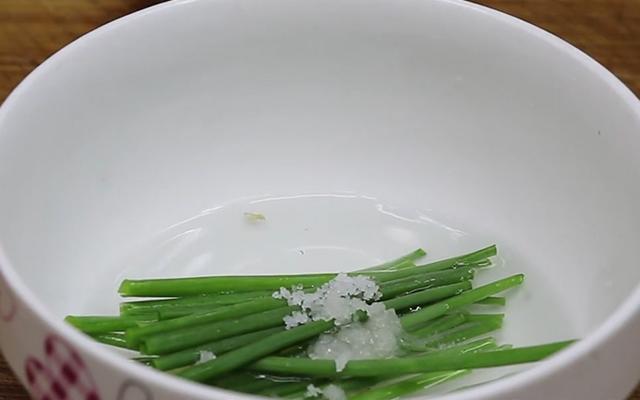 教你在家做香酥鸡米花，鸡肉外酥里嫩，腌制鸡肉有秘诀，做法简单