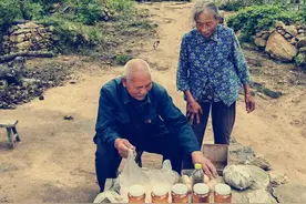 那山 那屋 那人图片