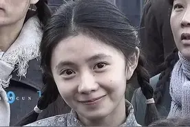 《一秒钟》谋女郎凭什么？否认关系户，张艺谋说她是下个周冬雨图片