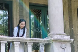 古风短篇故事：周公馆的丫头，暗恋了少爷十年图片