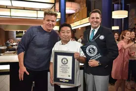 个个都是大明星！盘点15位家喻户晓的世界纪录保持者图片
