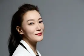 谭晶：成为母亲图片