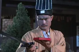 林正英临终前骂走儿女，致电洪金宝交代后事，再没人见过他的遗容图片