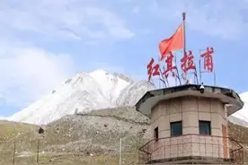 世界海拔最高的国门口岸，中巴友谊的见证，可惜暂时不对游客开放图片