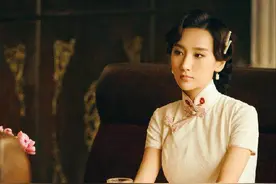 张爱玲《琉璃瓦》：生7女被称为“瓦窑”，戏谑的背后现实太残酷图片