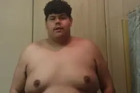 美国小伙丧父靠暴食快餐舒压，暴减105公斤加入海军陆战队图片