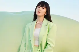 立春了把绿色穿在身上，除了杨幂的绿色三件套，你还可以这样搭配图片